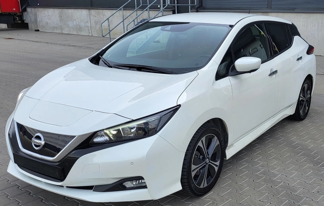 Nissan Leaf cena 71900 przebieg: 54000, rok produkcji 2019 z Limanowa małe 742